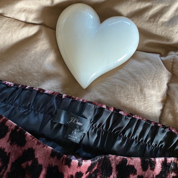 J.CREW COLLECTION 2PCS BURGUNDY LEOPARD VELVET TOP AND PANTS! SIZE 14 - Picture 3 of 9